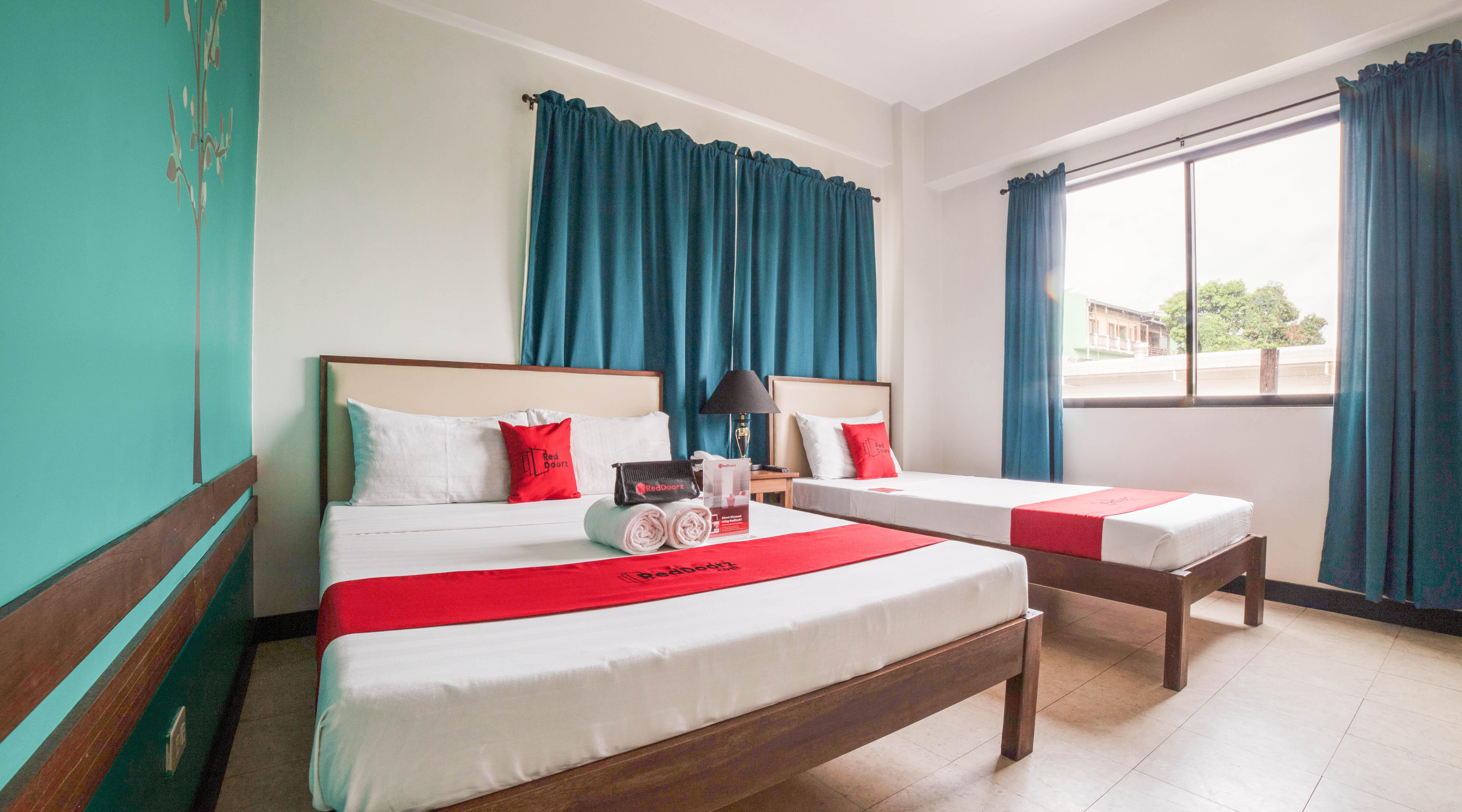 Reddoorz Plus Near Rizal Junction Puerto Princesa Εξωτερικό φωτογραφία