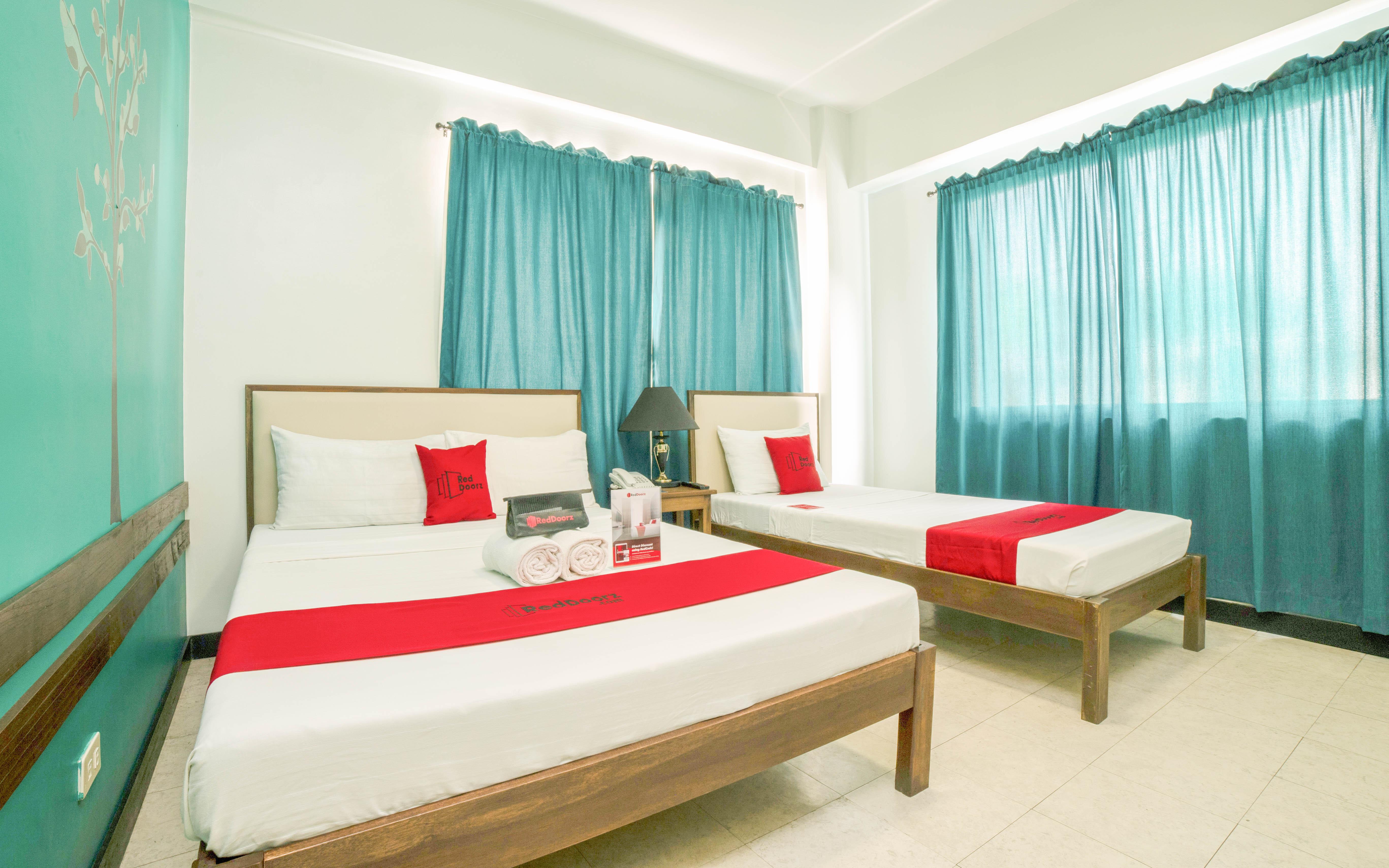 Reddoorz Plus Near Rizal Junction Puerto Princesa Εξωτερικό φωτογραφία