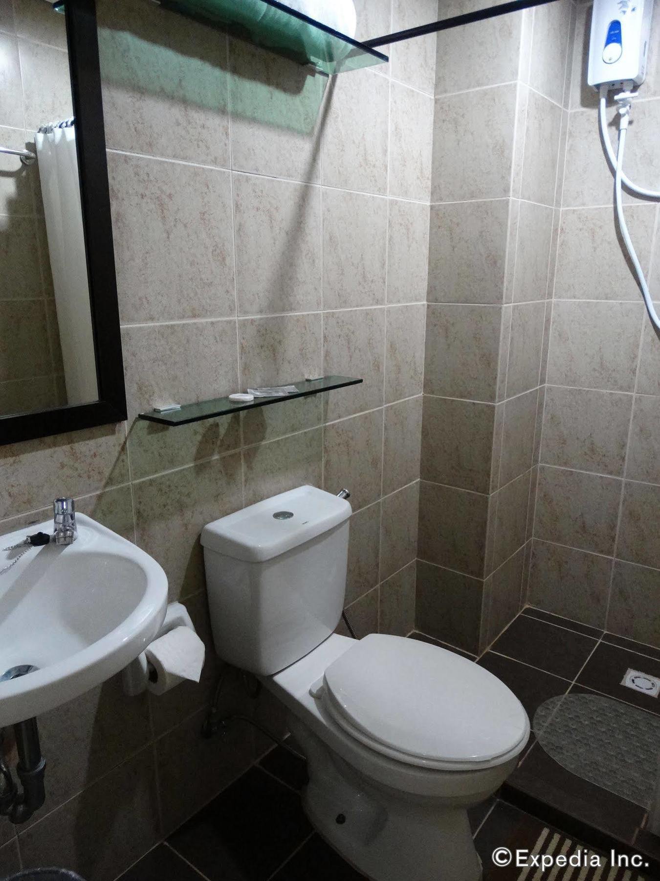 Reddoorz Plus Near Rizal Junction Puerto Princesa Εξωτερικό φωτογραφία