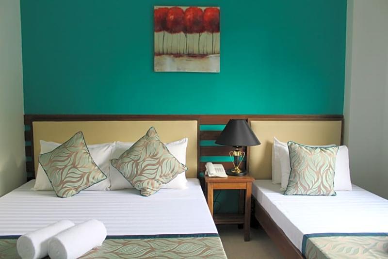 Reddoorz Plus Near Rizal Junction Puerto Princesa Εξωτερικό φωτογραφία